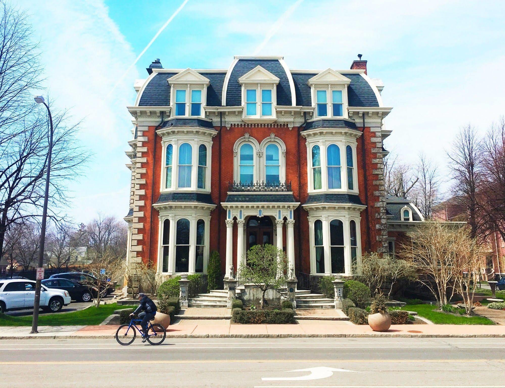 ホテル The Mansion On Delaware Avenue バッファロー エクステリア 写真