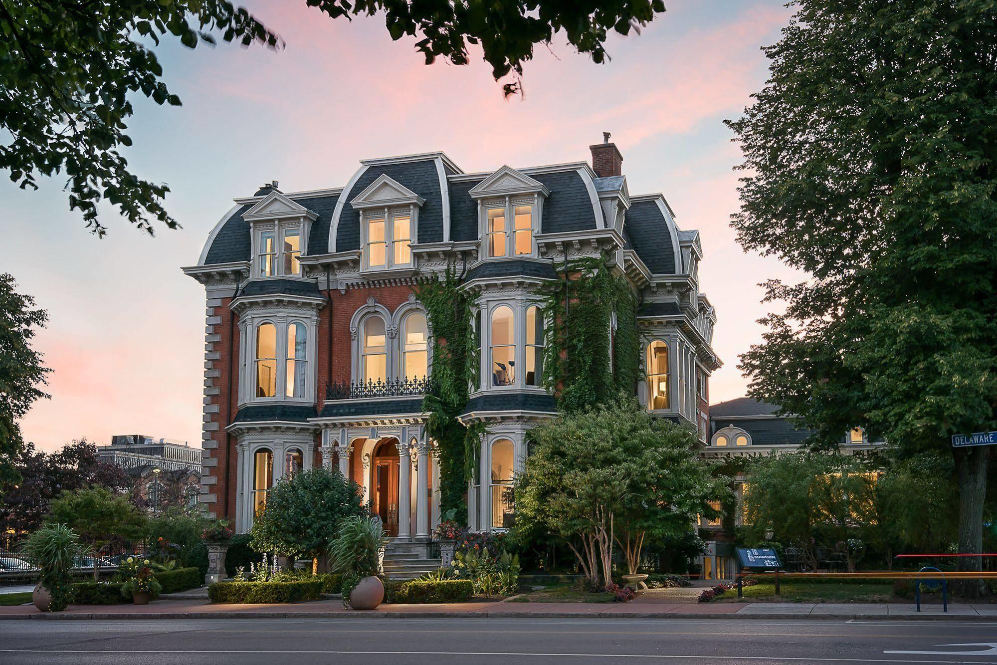 ホテル The Mansion On Delaware Avenue バッファロー エクステリア 写真